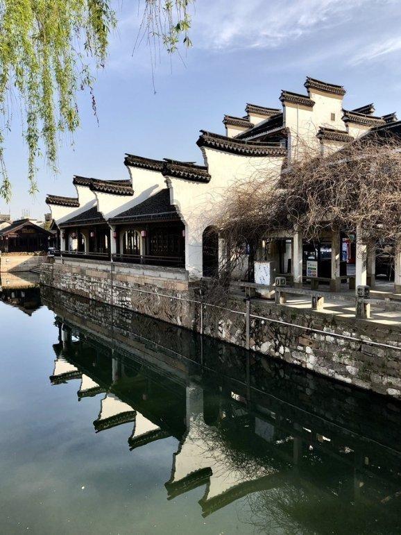 老旧废弃楼房逃脱5